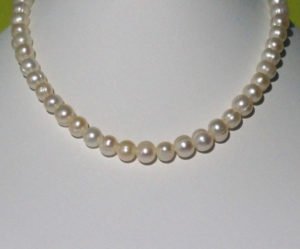 Freshwaterpearlnecklace