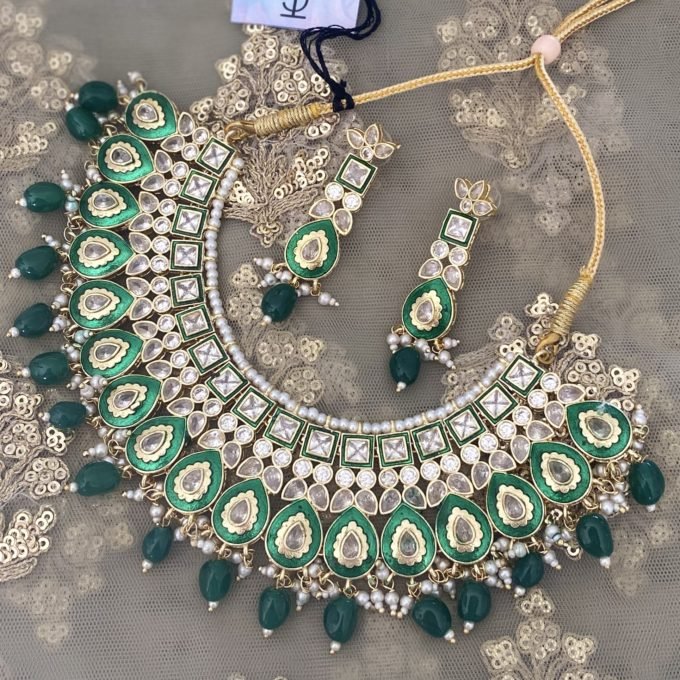 women accessories_Indian Jewelry